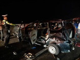 Dua Kendaraan Kecelakaan di Tol Nganjuk-Kertosono, 6 Orang Terluka