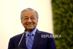 Mahathir Mohamad Mengundurkan Diri dari Jabatan PM Malaysia