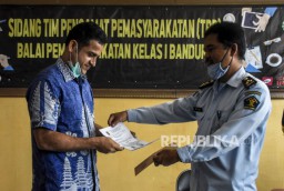 Nazaruddin Bebas Murni, Janji Bangun Masjid hingga Pesantren