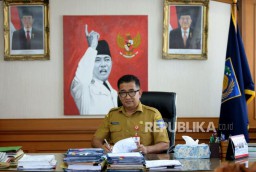Kemendagri Heran Surabaya Belum Selesaikan Penyederhanaan Birokrasi