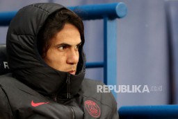Edinson Cavani Dikabarkan Sepakat Teken Kontrak Dua Tahun dengan MU