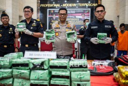 Penyelundupan 353 Kilogram Sabu Jaringan Internasional Dibongkar