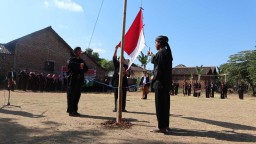 Upacara HUT RI, Komunitas Ponorogo Kenakan Busana dan Bahasa Ponoragan