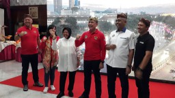 Persiapan Piala Dunia U-20, Ketua Umum PSSI Bertemu Wali Kota Risma