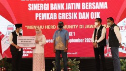 Bank Jatim Sukseskan Program Vaksinasi hingga Pulau Bawean