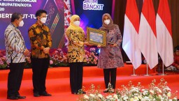 Opini WTP 9 Kali Berturut, Banyuwangi Terima Penghargaan dari Menteri Keuangan