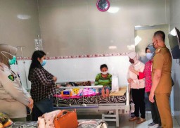 Kerabat Ungkap Kondisi Balita di Kota Batu Dianiaya Calon Ayah Tiri