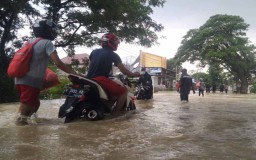 Kali Lamong Meluap, 2 Kecamatan di Gresik Terendam Banjir