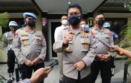 Kapolda Jatim Minta Masyarakat Laporkan Polisi Nakal