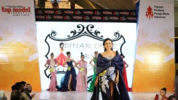 Foto: Malam Final Top Model Indonesia Jatim 2021 di Surabaya