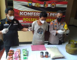 Apes, Pria Pembobol Warung di Surabaya Tercebur Selokan saat Diteriaki Maling