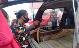 Mobil Misterius Terparkir di SPBU Kota Probolinggo