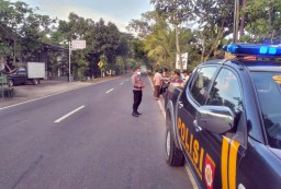 Motor Diseruduk Truk, PNS di Ponorogo Dilarikan ke Rumah Sakit