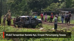 Video: Mobil Tersambar Kereta Api, Empat Penumpang Tewas