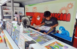 Pemprov Jatim Bangun Dapur Umum Bagi Anak dan Balita Pengungsi Erupsi Semeru