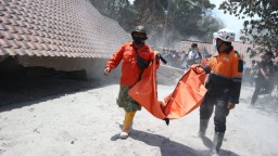Bau Busuk di Lokasi Lahar Semeru, Ternyata Potongan Kaki Manusia