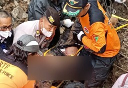 Dua Pekerja Tewas Jembatan Ambrol di Ponorogo Berhasil Dievakuasi