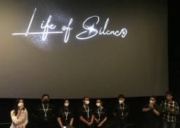 Mahasiswa Ikom UK Petra Gelar Screening Film Life Of Silence