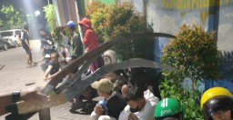 Pilihan Pembaca: Puluhan Anak Bawa Sajam hingga KMP Dharma Rucita Terbakar