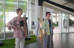 Sulap Limbah Kain Jadi Baju Cantik Ala Mahasiswa UK Petra