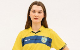 Penampakan Jersey Premium Gresik United, Ini Kelebihannya