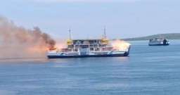 KMP Dharma Rucita Tampak Terbakar di Perairan Selat Bali