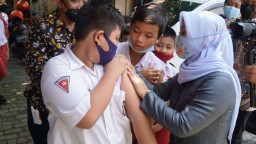 Vaksinasi Bagi Anak 6-11 Tahun di Kota Mojokerto Dimulai