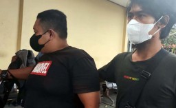 Alasan Pria Bertopi Bawa Pistol Jenis Airgun ke Acara Jaranan di Banyuwangi