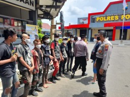 Terjaring Razia, 10 Anak Punk di Ponorogo Dipondokkan Singkat