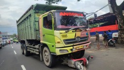 Pilihan Pembaca: Siswi Tertabrak Truk di Pasuruan dan Laka Lantas di Sidoarjo