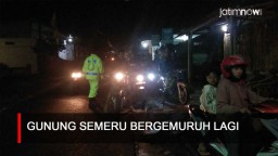 Video: Gunung Semeru Bergemuruh Lagi