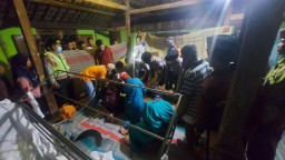 Berjalan di Pematang Sawah saat Hujan, Warga Magetan Tewas Tersambar Petir