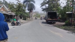 Masuk Zona Merah, Warga Dua Desa di Lumajang Dievakuasi