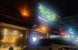 Pertunjukan Striptis dalam Kafe di Banyuwangi Digerebek, 2 Orang Jadi Tersangka