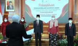 Gubernur Khofifah Minta KPID Jatim Serius Perangi Hoaks