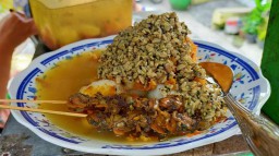 Ketika Warga Surabaya Tak Kenal Lontong Kupang, Ini Rujak?