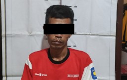 Maling Beraksi di Pasar Wonokusumo, Sembunyikan Handphone Pedagang Dalam Sarung