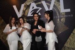Model Cantik Surabaya Sukses Pasarkan Produk Skincare Lokal Tembus Mancanegara