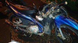 2 ABG Pengendara Motor Tabrak Truk di Pasuruan, 1 Tewas