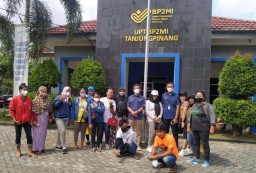 Kisah Wanita asal Banyuwangi: Dijanjikan Bekerja ke Malaysia, Tertahan di Batam
