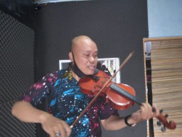 Dirigen Lagu Indonesia Raya yang Viral Ternyata Orang Magetan, Ini Sosoknya