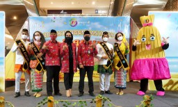 HUT Ke-3 Gresmall Manjakan Pelanggan Dengan Beragam Hadiah