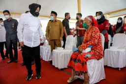 Mensos Minta Penyaluran BPNT di Kabupaten Pasuruan Dipercepat