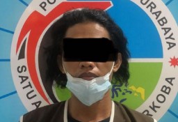 Nyambi Edarkan Sabu, Driver Ojol Diringkus Polrestabes Surabaya