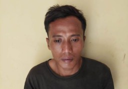Aksi Emak-emak di Pasuruan Tarik Motor Pelaku Pencurian hingga Terjungkal