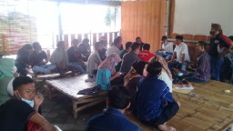 Ratusan Pegawai RSUD dr Mohamad Saleh Kota Probolinggo Protes Diputus Kontrak
