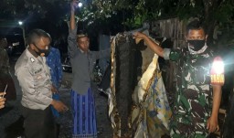 Rumah di Banyuwangi Terbakar Gegara Tersambar Petir, Ledakan Jadi Penanda