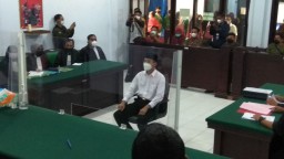Randy Bagus Jalani Sidang Perdana Perkara Aborsi di Mojokerto