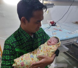 Ustaz Abdul Somad Dianugerahi Anak Laki-laki, Ini Doa Keluarga di Jombang