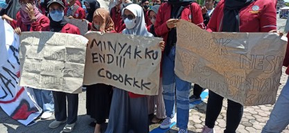 Duduki DPRD Ponorogo, Mahasiswa Tuntut Stabilkan Harga Minyak